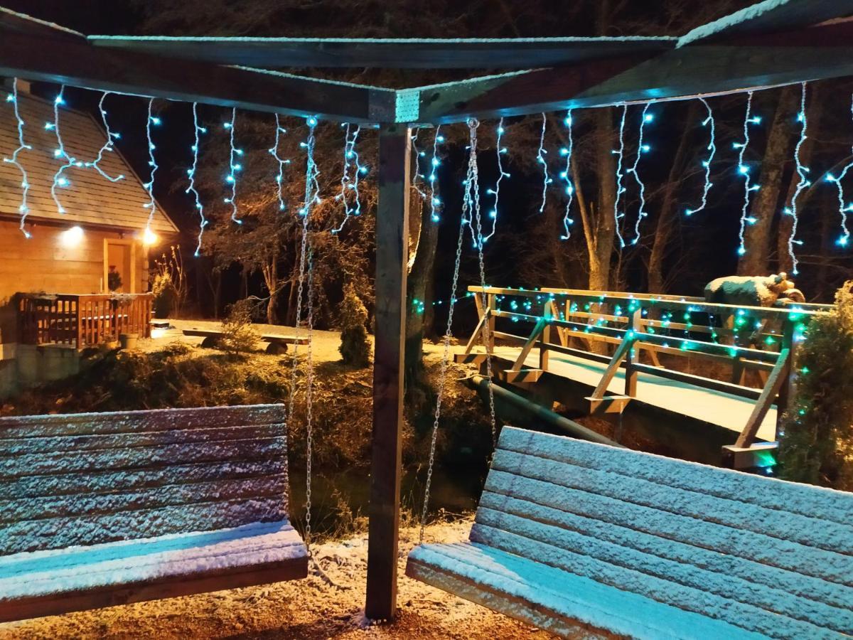 Vrelo Koreničko Vodenica Vrelo Chalets מראה חיצוני תמונה