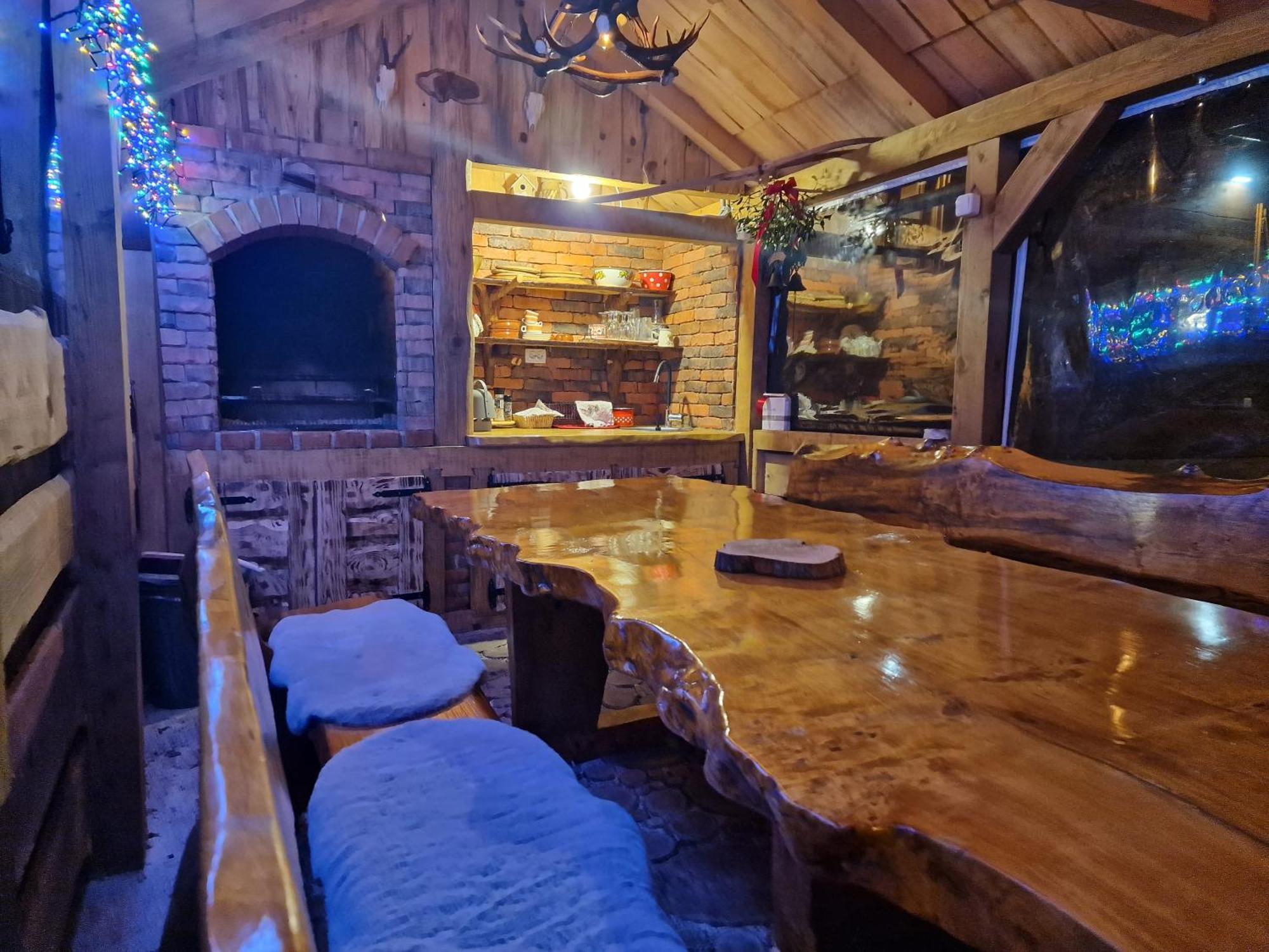 Vrelo Koreničko Vodenica Vrelo Chalets מראה חיצוני תמונה