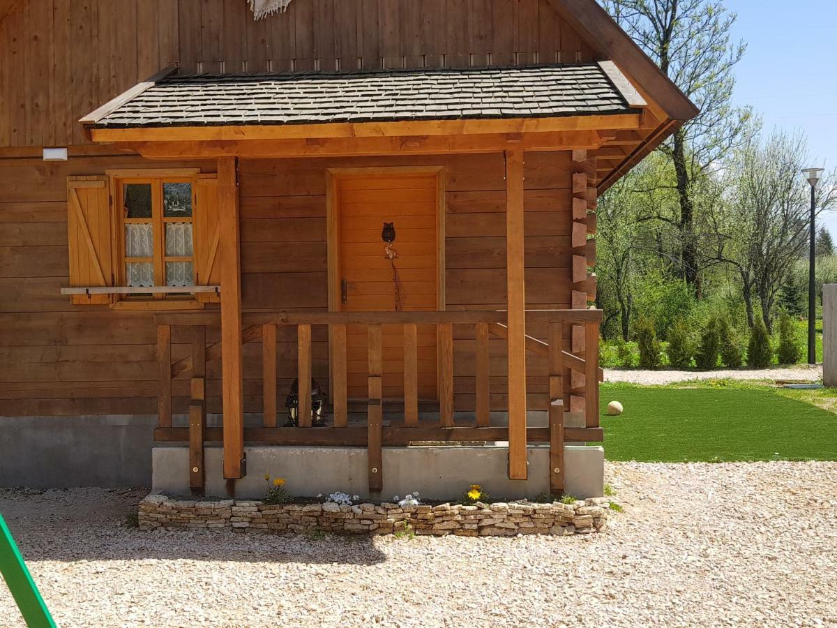 Vrelo Koreničko Vodenica Vrelo Chalets מראה חיצוני תמונה