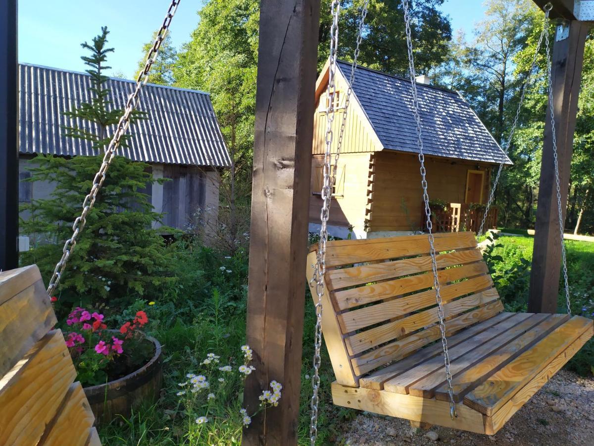 Vrelo Koreničko Vodenica Vrelo Chalets מראה חיצוני תמונה